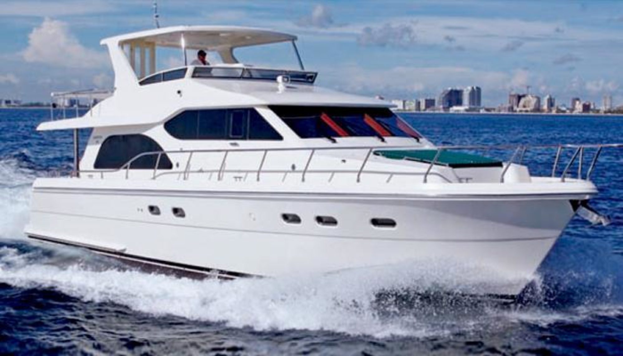 Hampton 580 Hampton Yacht Group